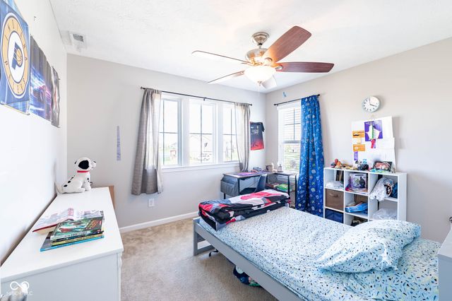 1325 Brentford Lane, Greenwood, IN 46143