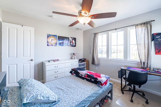 1325 Brentford Lane, Greenwood, IN 46143