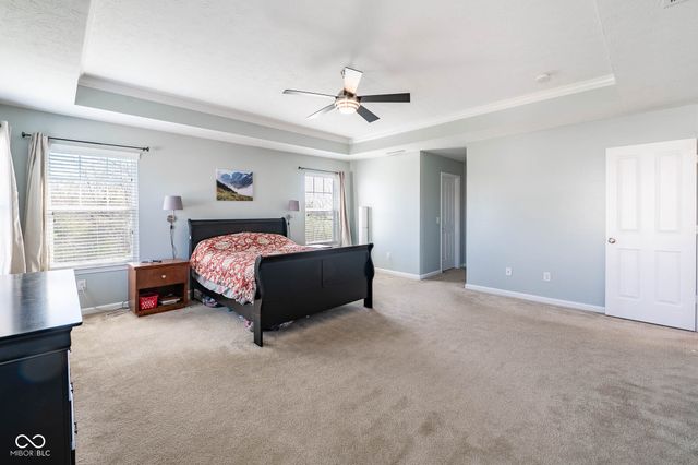 1325 Brentford Lane, Greenwood, IN 46143