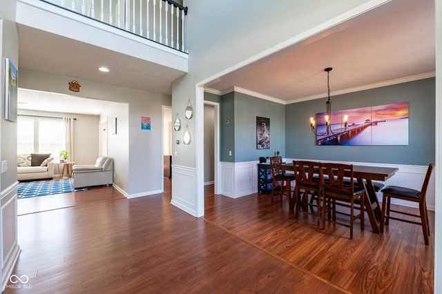 1325 Brentford Lane, Greenwood, IN 46143