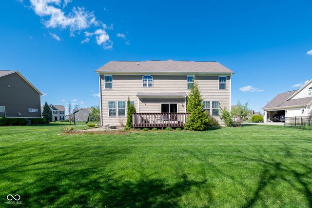 1325 Brentford Lane, Greenwood, IN 46143