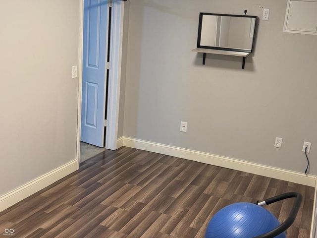 1325 Brentford Lane, Greenwood, IN 46143
