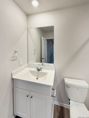 722 JENNIFER WAY, New Braunfels, TX 78130