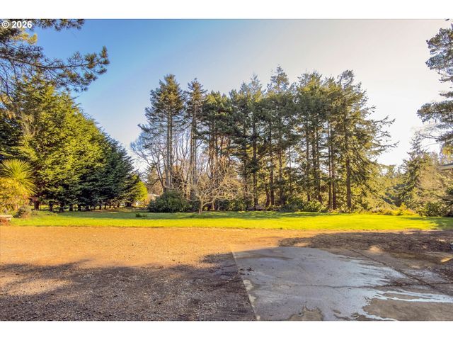 Klamath Ave Se, Bandon, OR 97411
