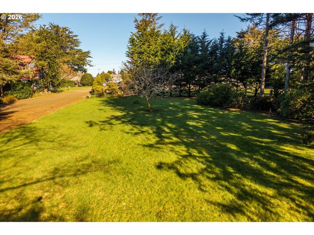 Klamath Ave Se, Bandon, OR 97411