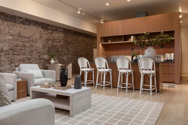 55 E Main Street Street 204, Chattanooga, TN 37408