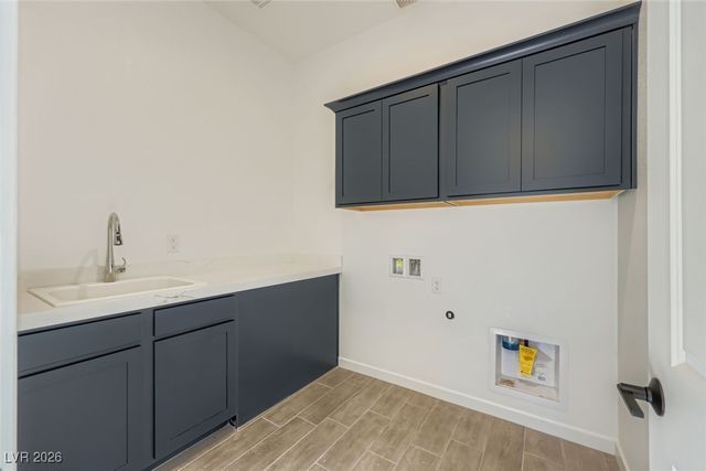 135 Tropea Shore Drive, Henderson, NV 89011