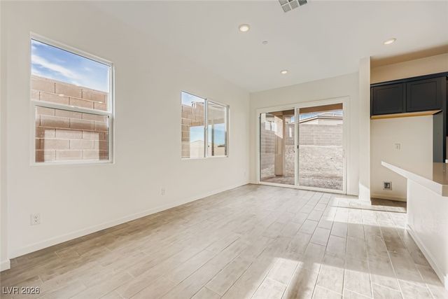 135 Tropea Shore Drive, Henderson, NV 89011