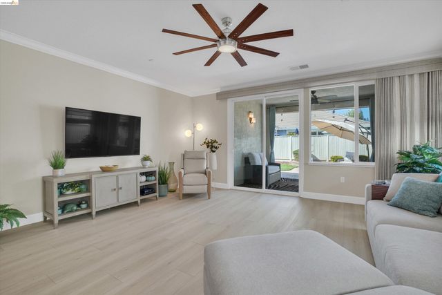 9833 Key West Way, Discovery Bay, CA 94505