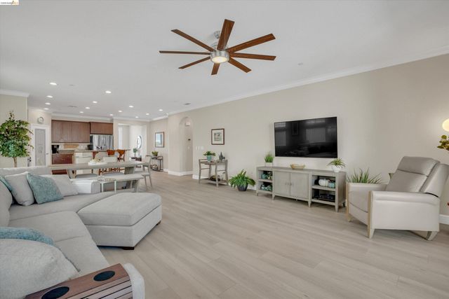 9833 Key West Way, Discovery Bay, CA 94505