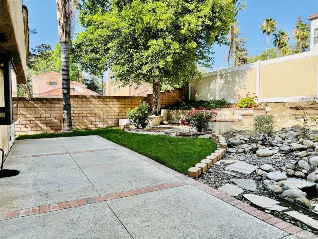1160 Via Ravenna, Redlands, CA 92374