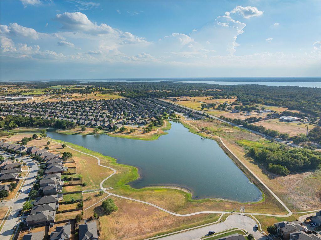 8309 Black Hills Trail, Aubrey, TX 76227 — photo 4