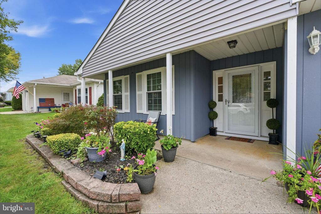 307 HILLTOP LN E, COLUMBUS, NJ 08022 — photo 3