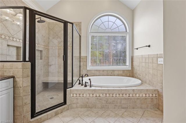 4656 Kellys Trail, Winston-salem, NC 27101