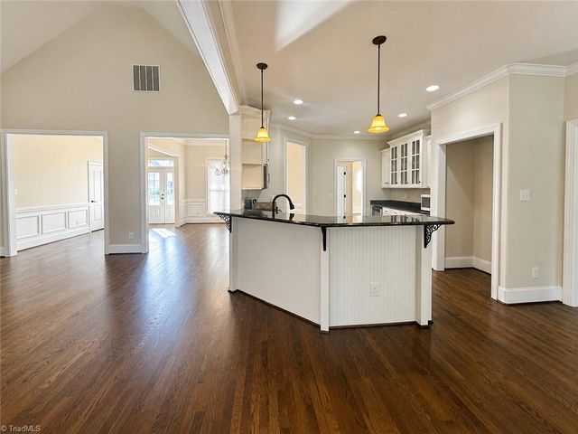 4656 Kellys Trail, Winston-salem, NC 27101
