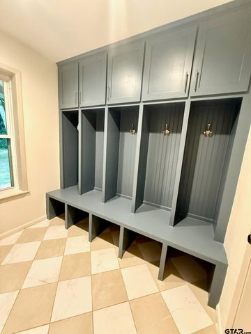 10401 County Road 137, Flint, TX 75762