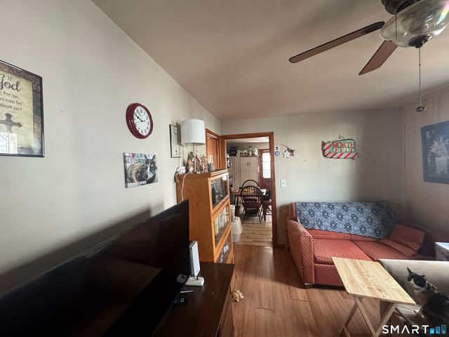 105 Spring Street, Middletown, CT 06457