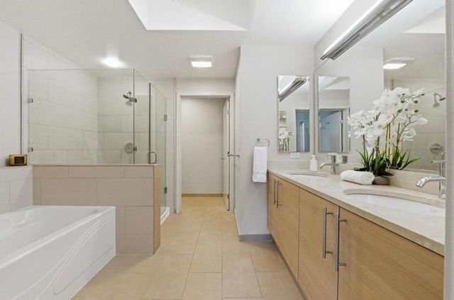 1655 N California Boulevard 155, Walnut Creek, CA 94596