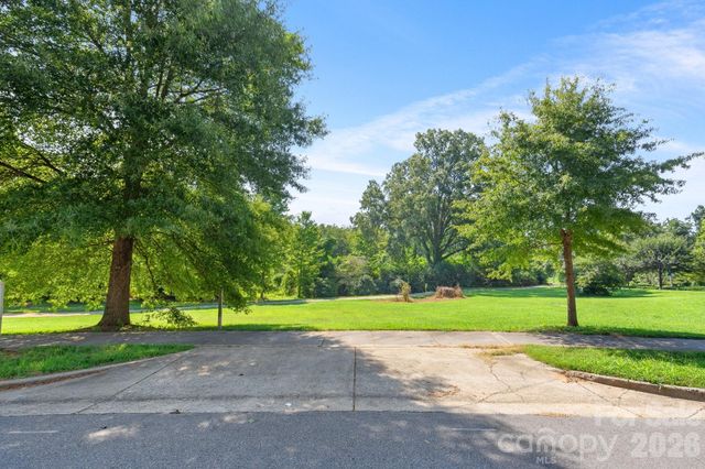 2602 Rozzelles Ferry Road, Charlotte, NC 28208