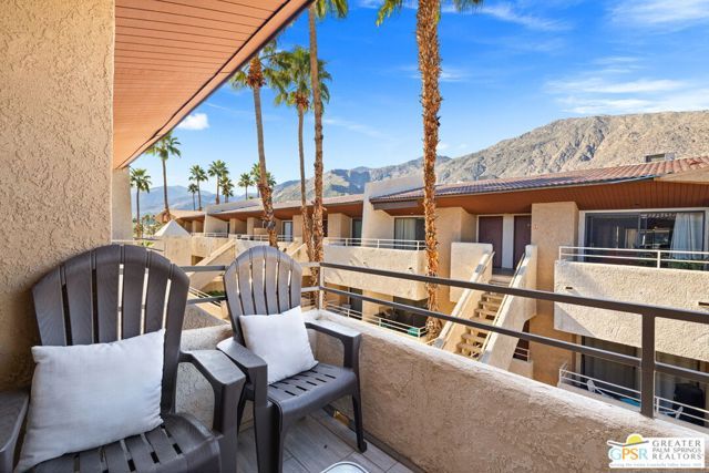 470 S Calle Encilia B15, Palm Springs, CA 92262