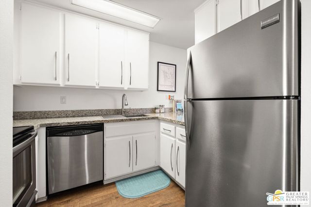470 S Calle Encilia B15, Palm Springs, CA 92262