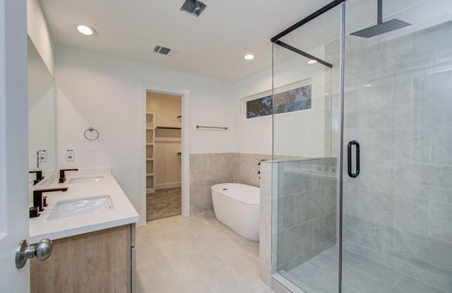 606 4th Street, Humble, TX 77338