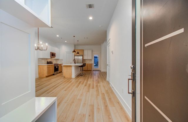 606 4th Street, Humble, TX 77338