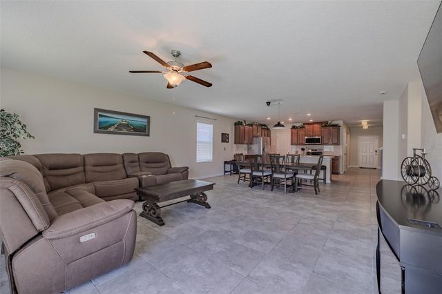 16712 MYRTLE SAND DRIVE, Wimauma, FL 33598