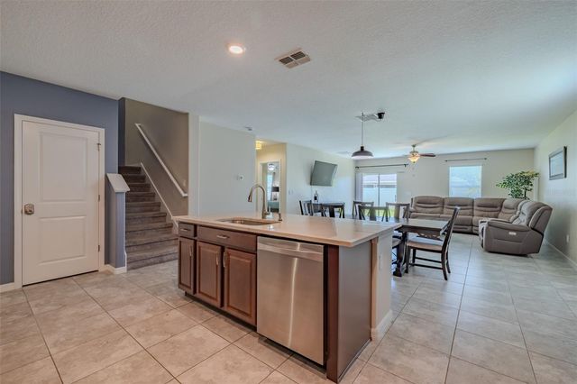 16712 MYRTLE SAND DRIVE, Wimauma, FL 33598