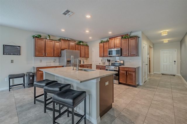 16712 MYRTLE SAND DRIVE, Wimauma, FL 33598
