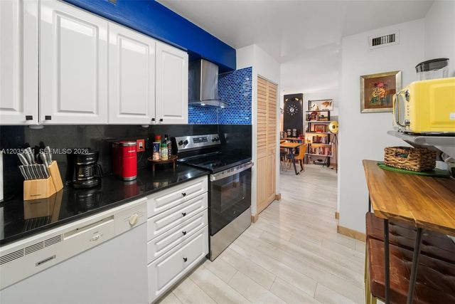 6770 Indian Creek Dr Ph-b PH-B, Miami Beach, FL 33141