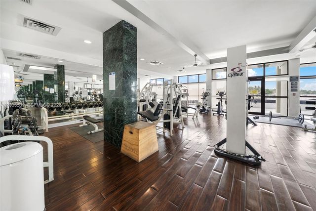 6770 Indian Creek Dr Ph-b PH-B, Miami Beach, FL 33141