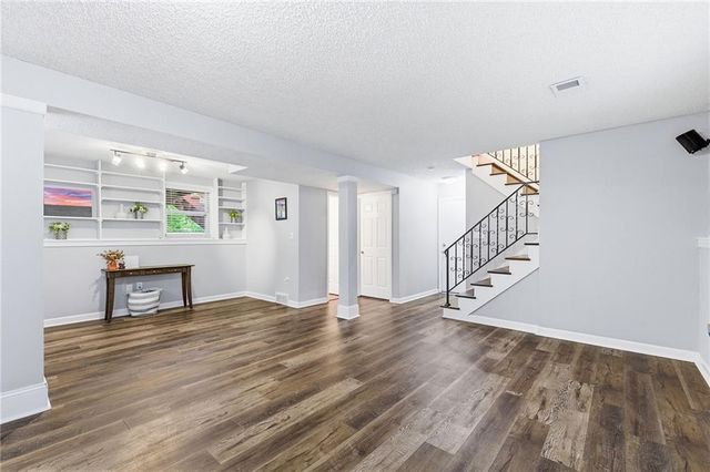 308 S Cardinal Drive, Olathe, KS 66062