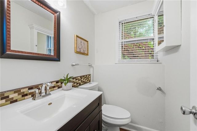 308 S Cardinal Drive, Olathe, KS 66062
