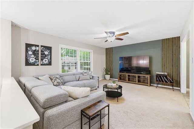 308 S Cardinal Drive, Olathe, KS 66062