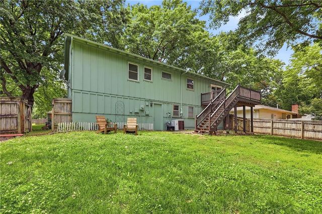 308 S Cardinal Drive, Olathe, KS 66062