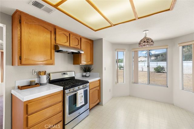 39405 Copper Craft, Murrieta, CA 92562
