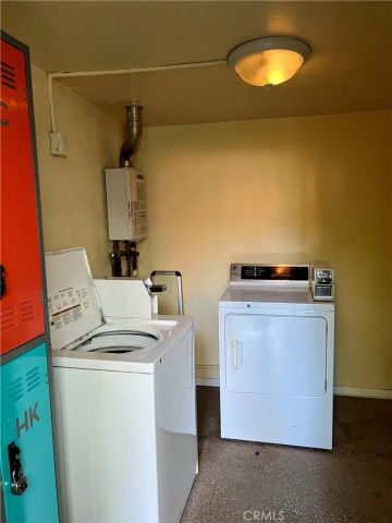 228 W Lemon B, Monrovia, CA 91016
