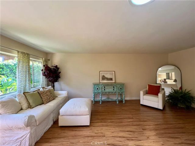 228 W Lemon B, Monrovia, CA 91016