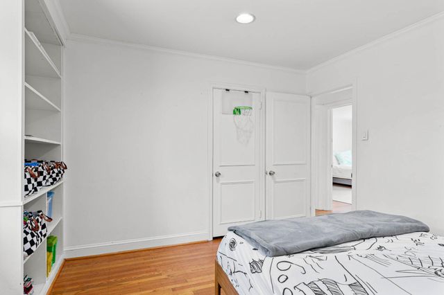 1162 DEWITT RD, Wayne, PA 19087