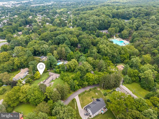 1162 DEWITT RD, Wayne, PA 19087