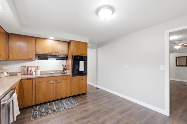 555 Adrian Court, Fairborn, OH 45324