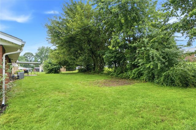 555 Adrian Court, Fairborn, OH 45324