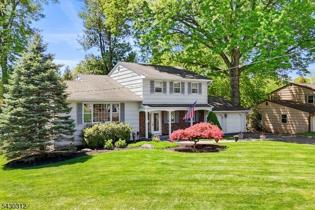 4 Gregmar Ct, Florham Park Boro, NJ 07932
