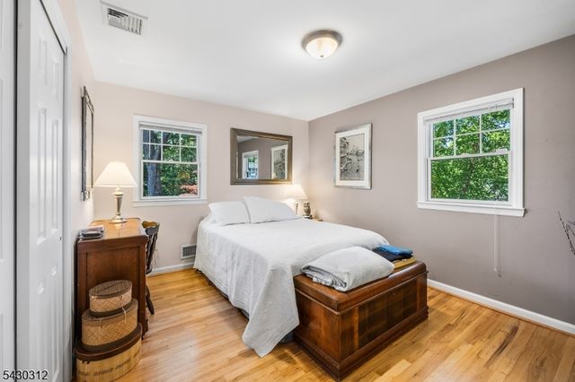 4 Gregmar Ct, Florham Park Boro, NJ 07932