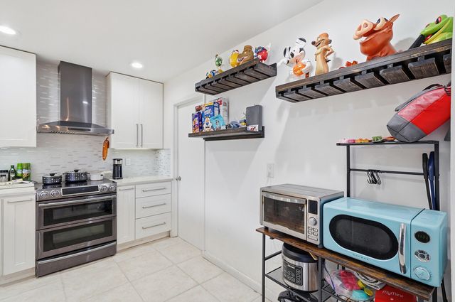 7520 SW 1st Street, Margate, FL 33068