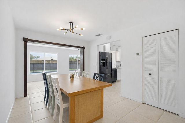 7520 SW 1st Street, Margate, FL 33068