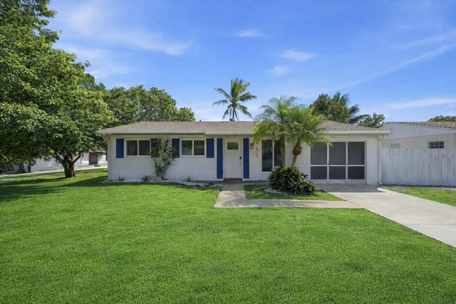 7520 SW 1st Street, Margate, FL 33068