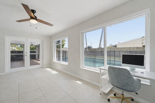 7520 SW 1st Street, Margate, FL 33068