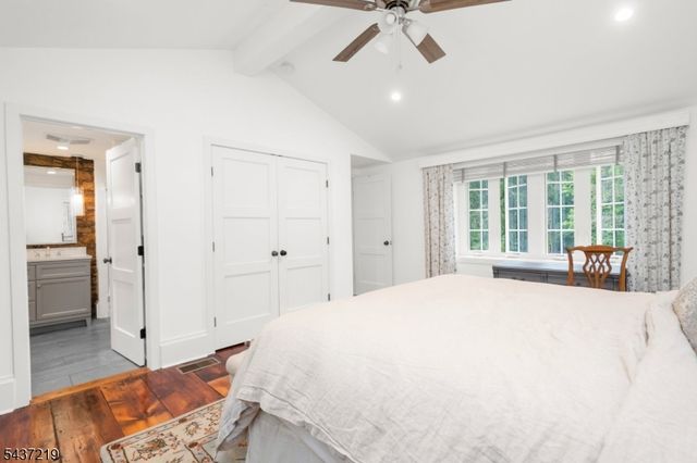 37 Brookville Hollow Rd, Delaware Twp., NJ 08559